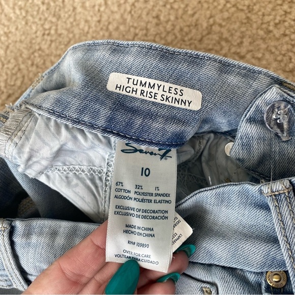 Seven7 Women’s Tummyless High Rise Skinny Distressed Jeans Size 10 NWOT - Picture 9 of 12